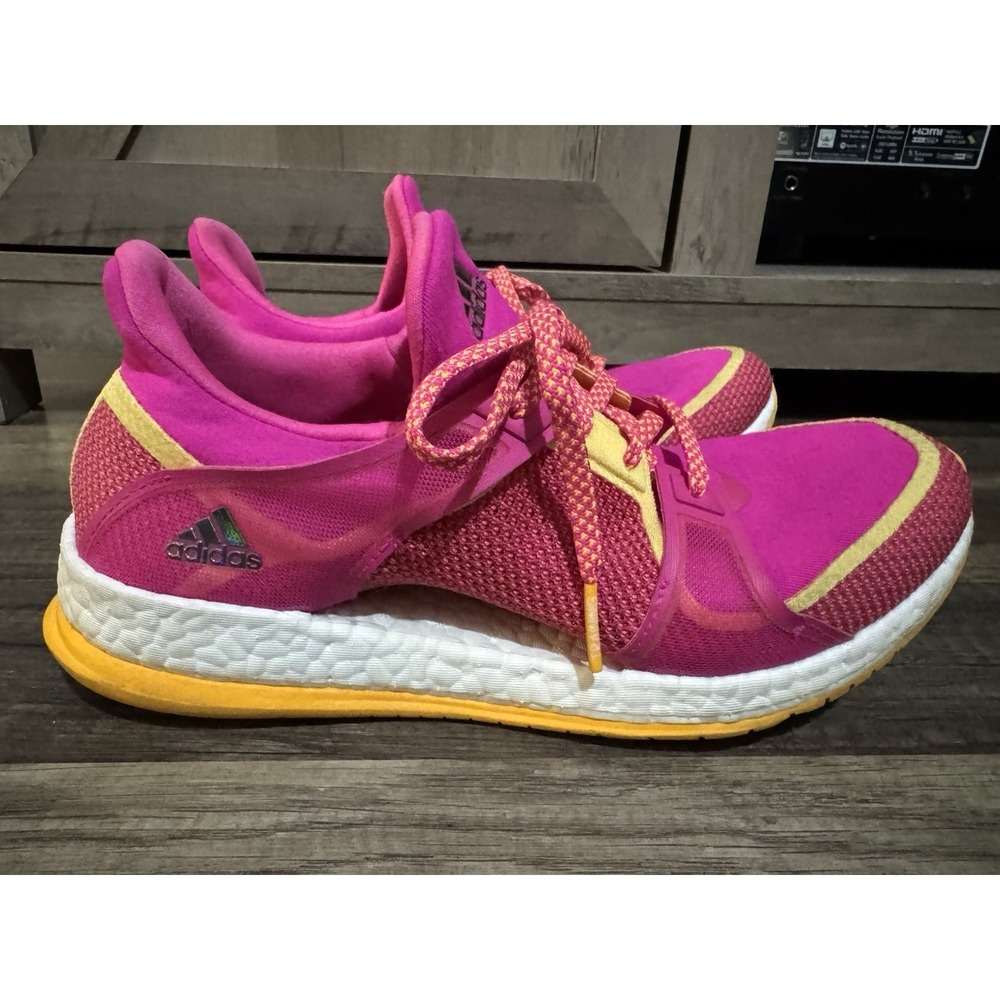 Adidas pure Boost X Tr Women's Size 9.5 Running Shoes Pink AQ1972 Sport Fitness